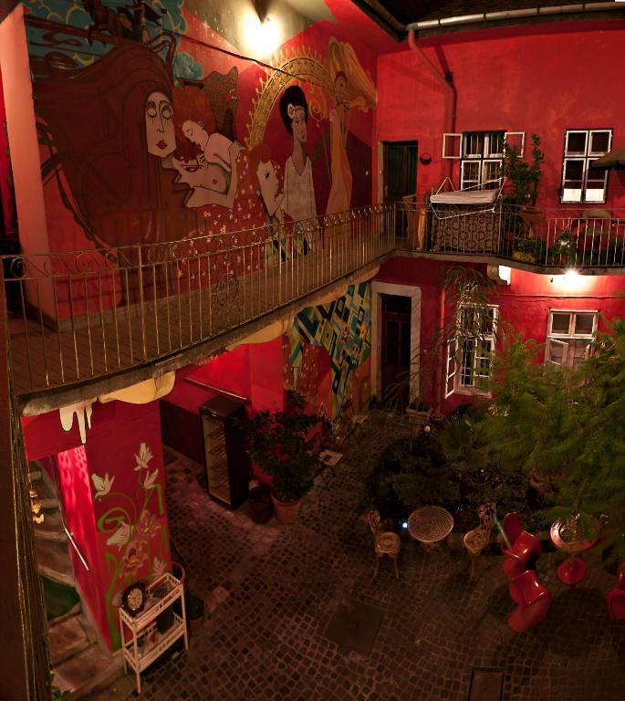 Santico Art Hotel And Hostel Budapest Room photo