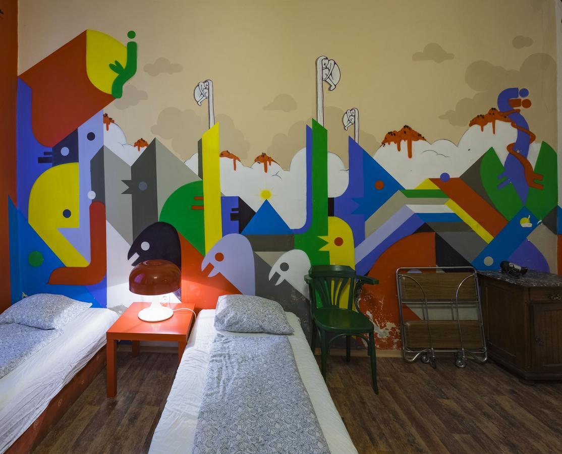 Santico Art Hotel And Hostel Budapest Room photo